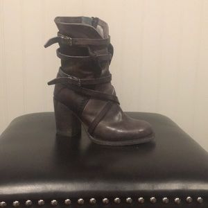 Freebird by Steven 😍😍 Baker Boot/size 8